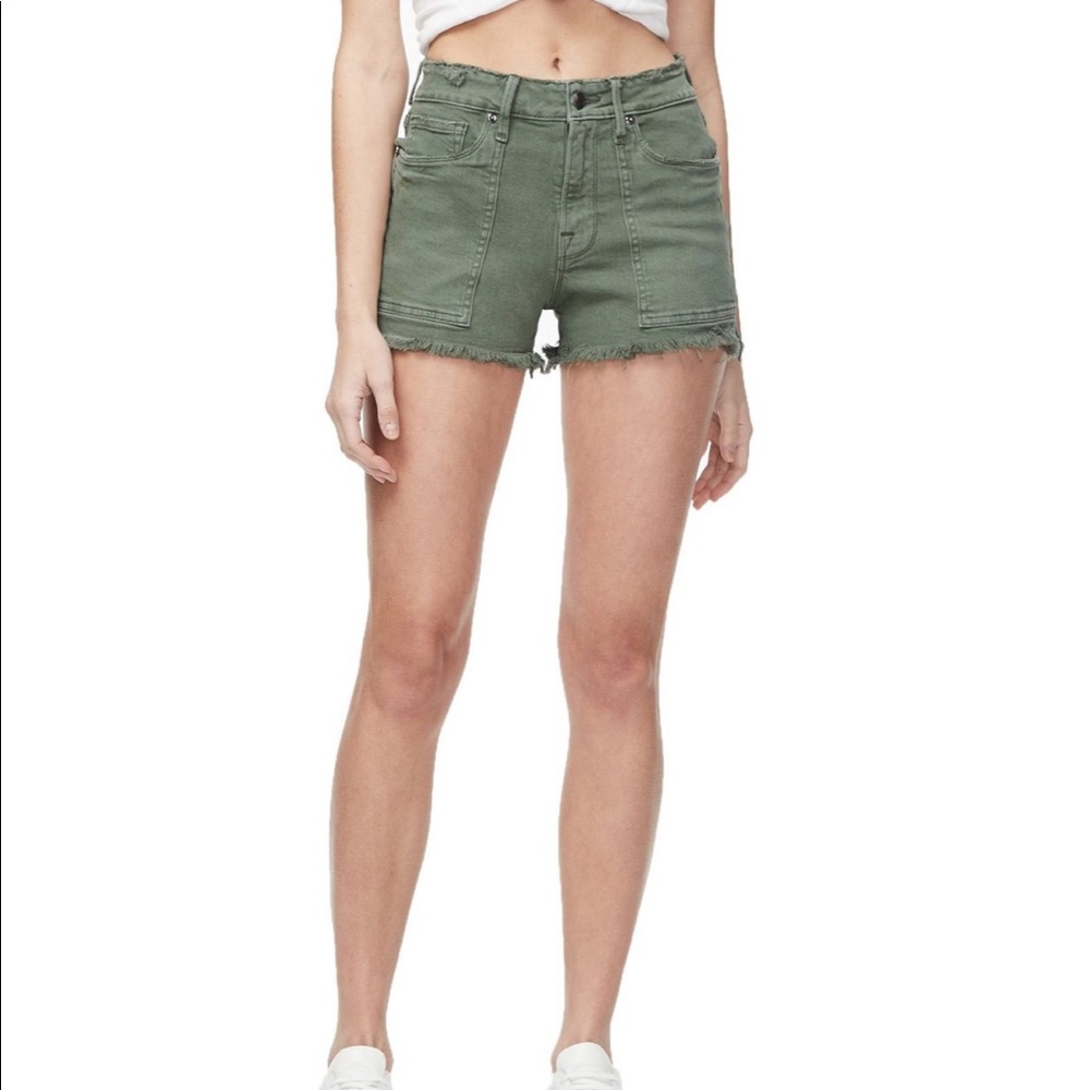 NWT Good American Shorts